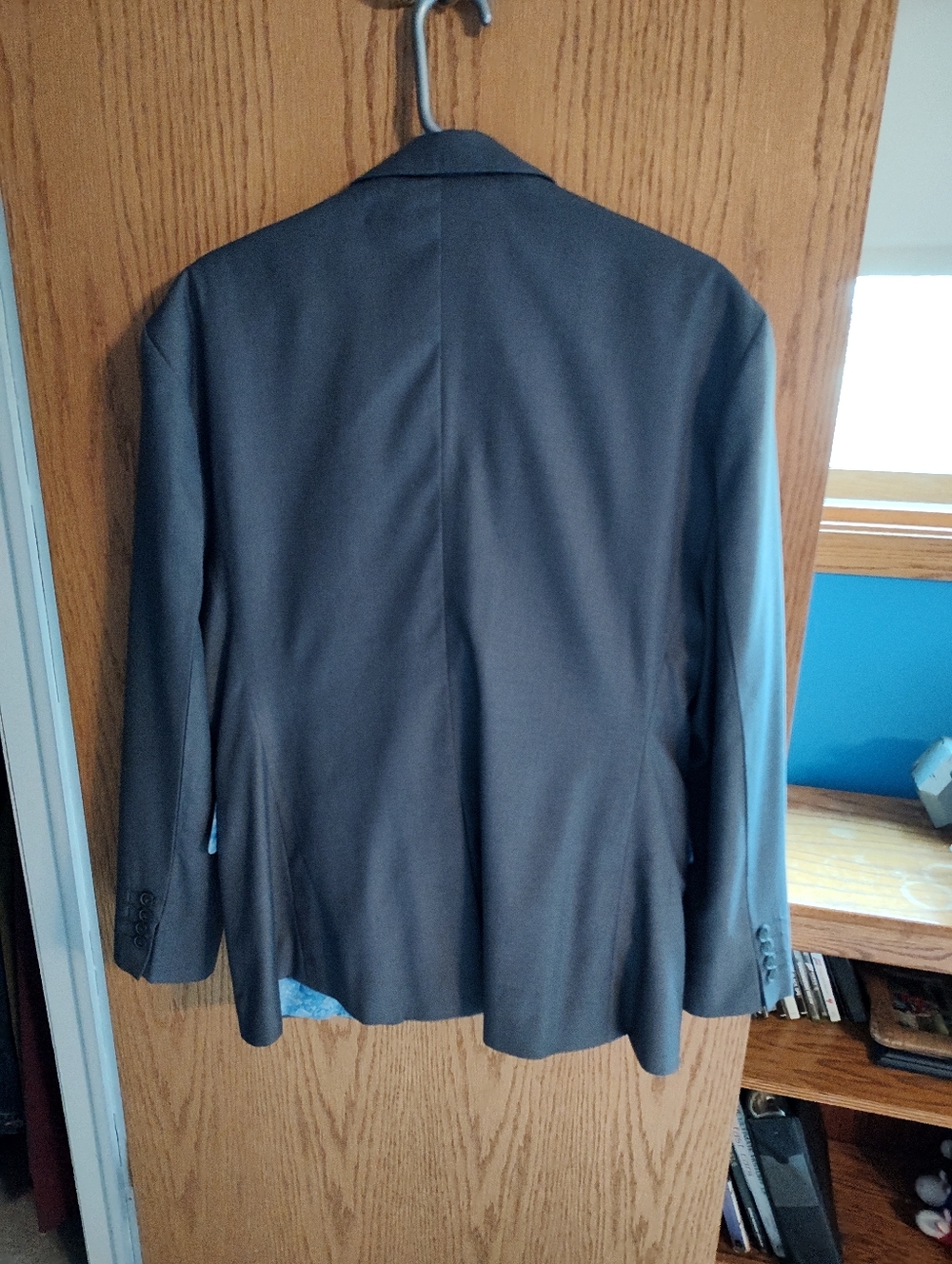 Men's Suit - Gray Color -  Read Description - Picture 2 of 4